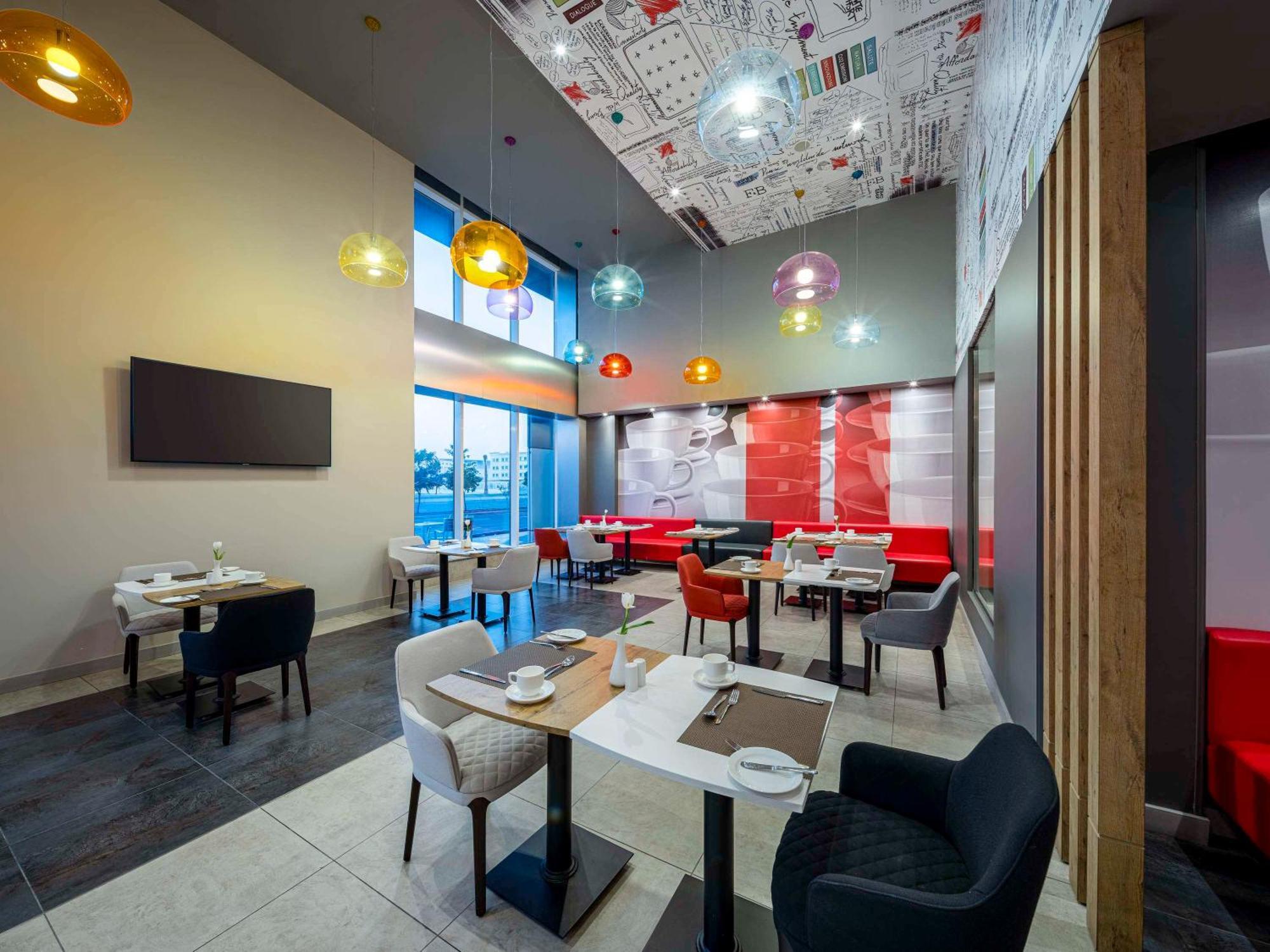 Ibis Jeddah Malik Road Ξενοδοχείο Εξωτερικό φωτογραφία